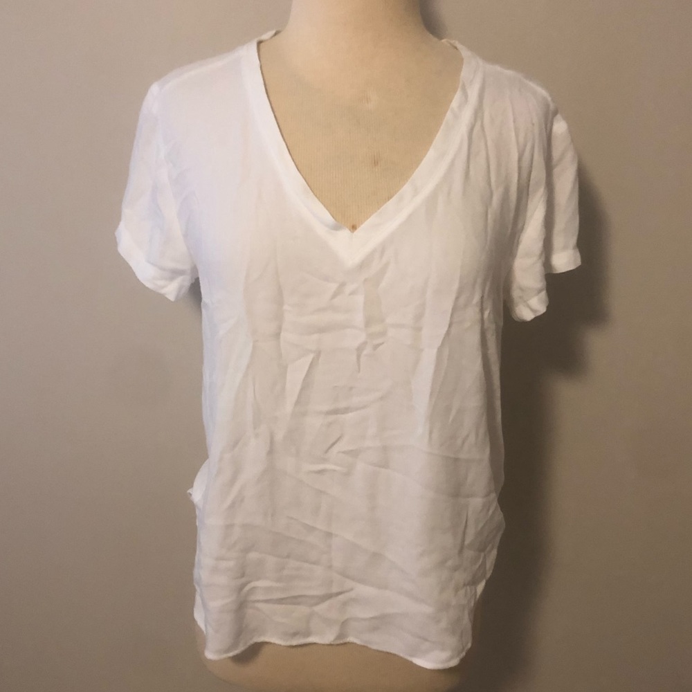 Anthropology Cloth & Stone White V-Neck T-Shirt